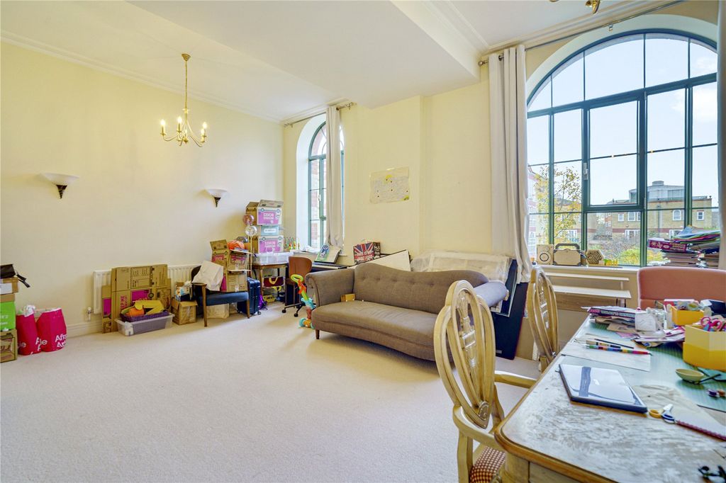 Property photo 2 of 15 Picture No. 05