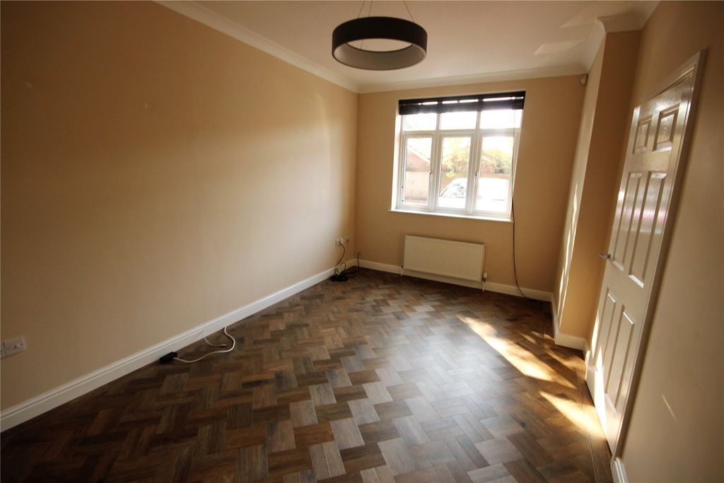 Property photo 3 of 10 Picture No. 08