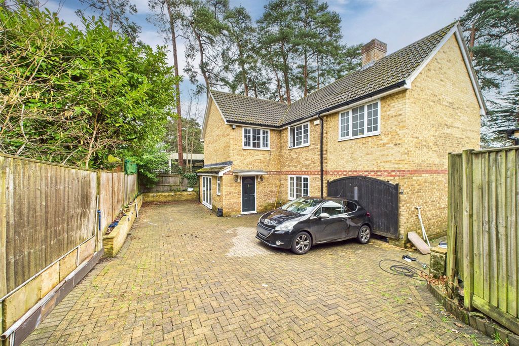 Property photo 1 of 15 Picture No. 27