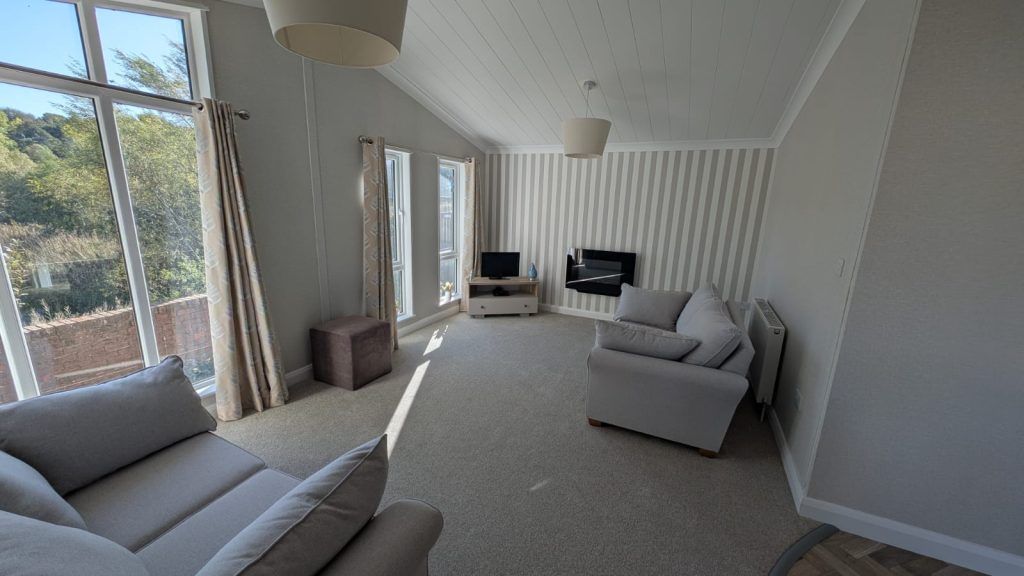 Property photo 3 of 6 53Ab6319 480E 42c7 A6d6 7ce68A4A7E33