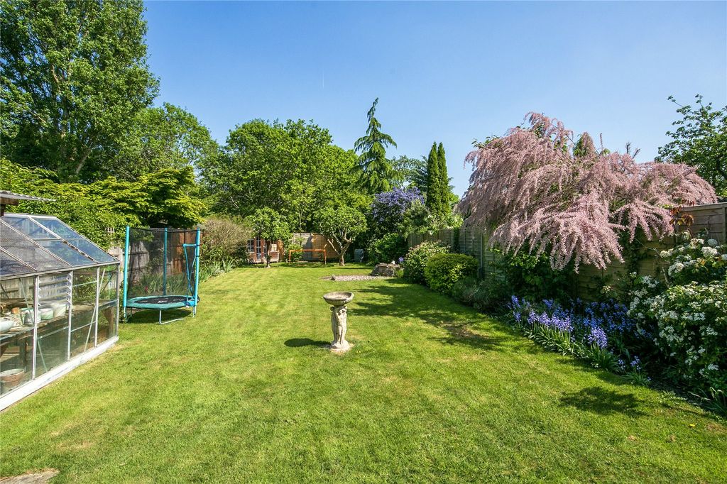 Property photo 2 of 11 Picture No. 10