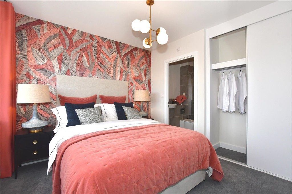 Property photo 3 of 6 Bedroom 1