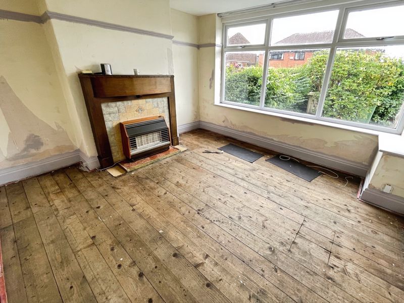 Property photo 2 of 22 Lounge