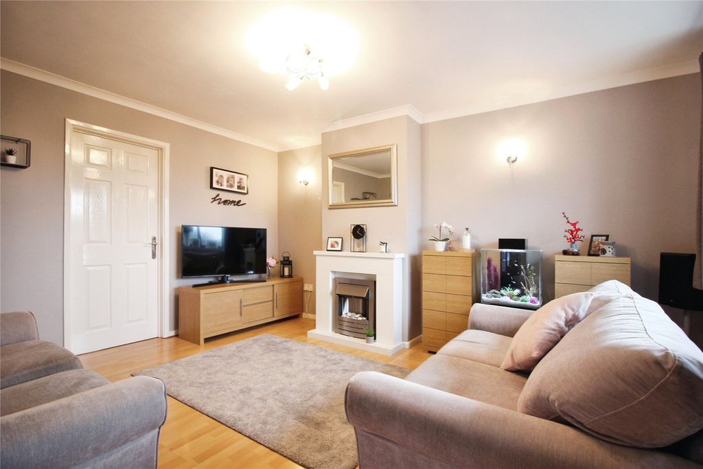 Property photo 3 of 10 Picture No. 11