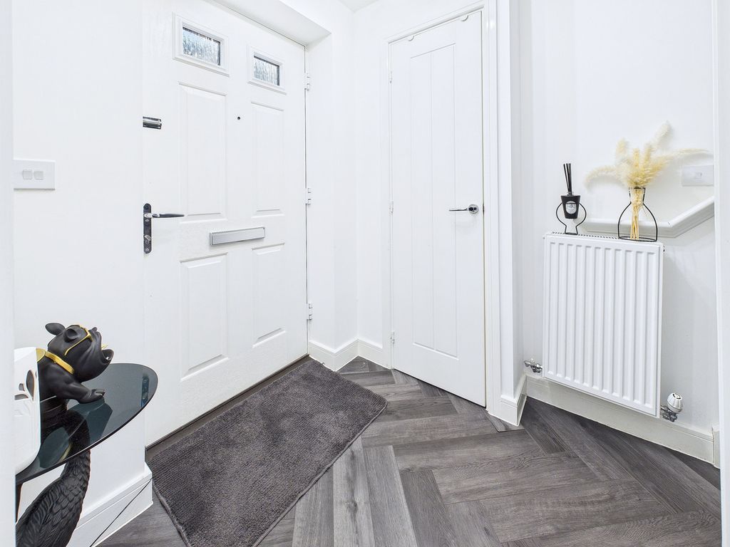 Property photo 3 of 30