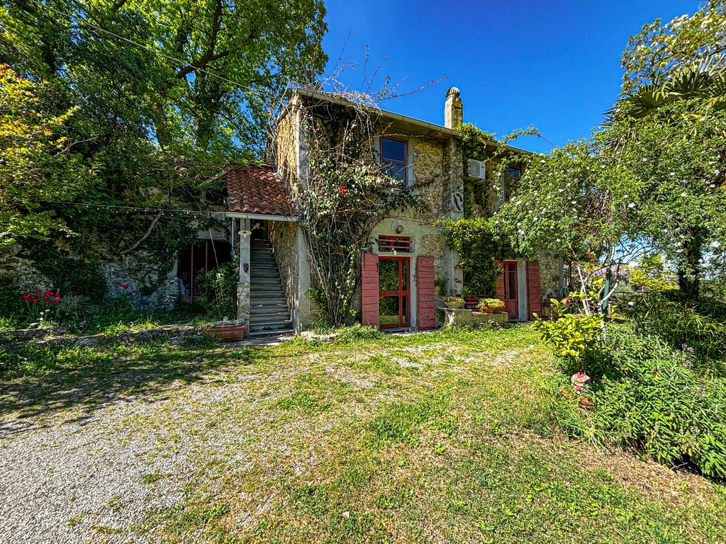 Property photo 1 of 26