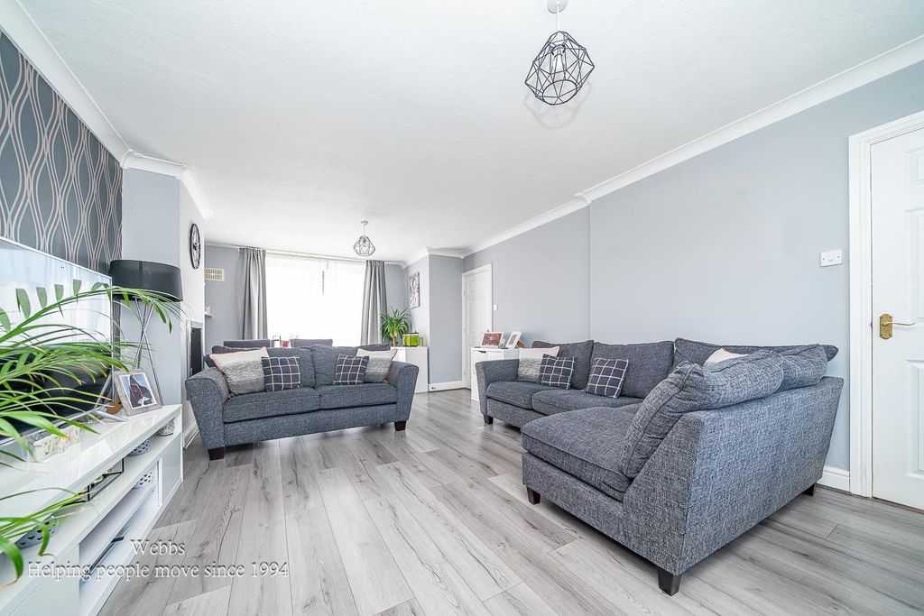 Property photo 2 of 26 Webbs-1.Jpg