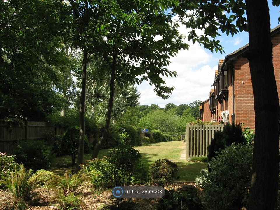 Property photo 2 of 6