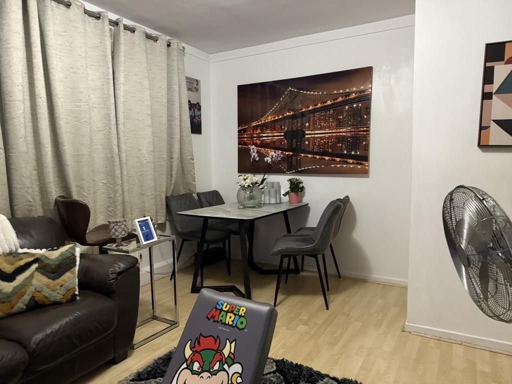 Property photo 3 of 20