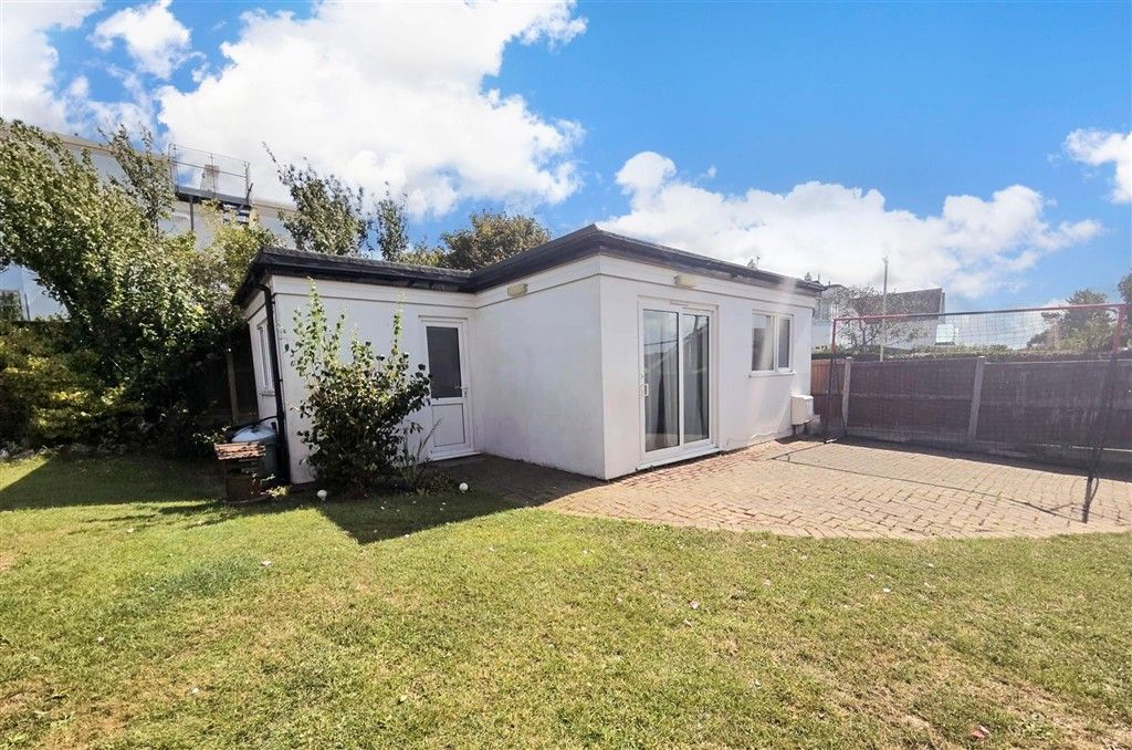 Property photo 2 of 21 Annex