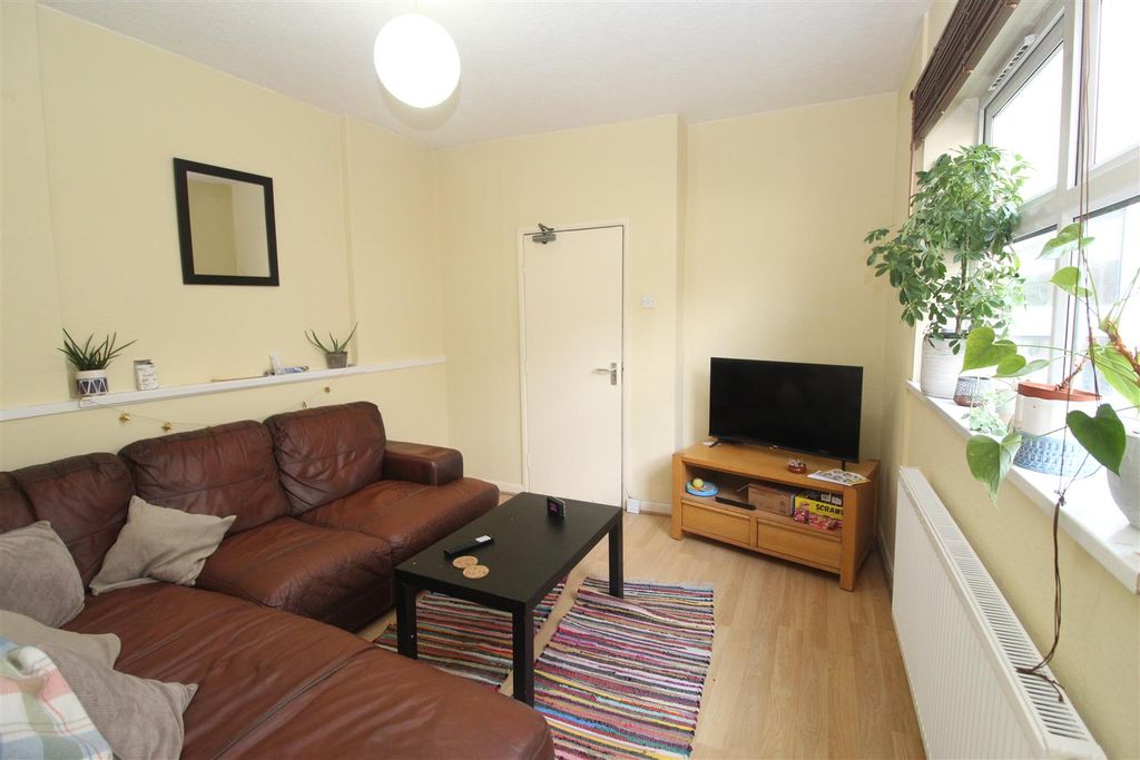 Property photo 2 of 18 Img_7475.Jpg