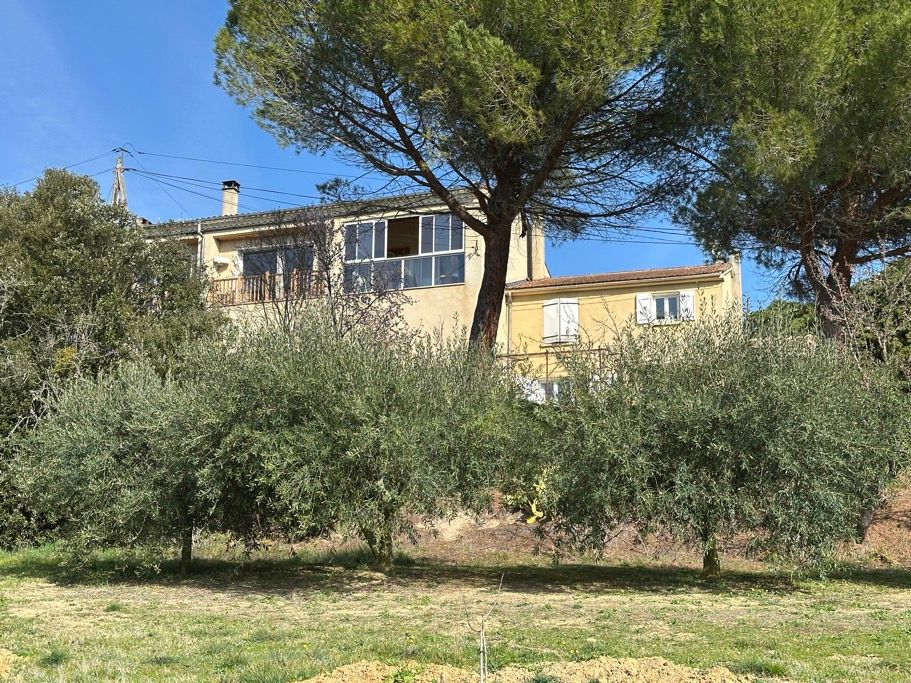Property photo 1 of 31