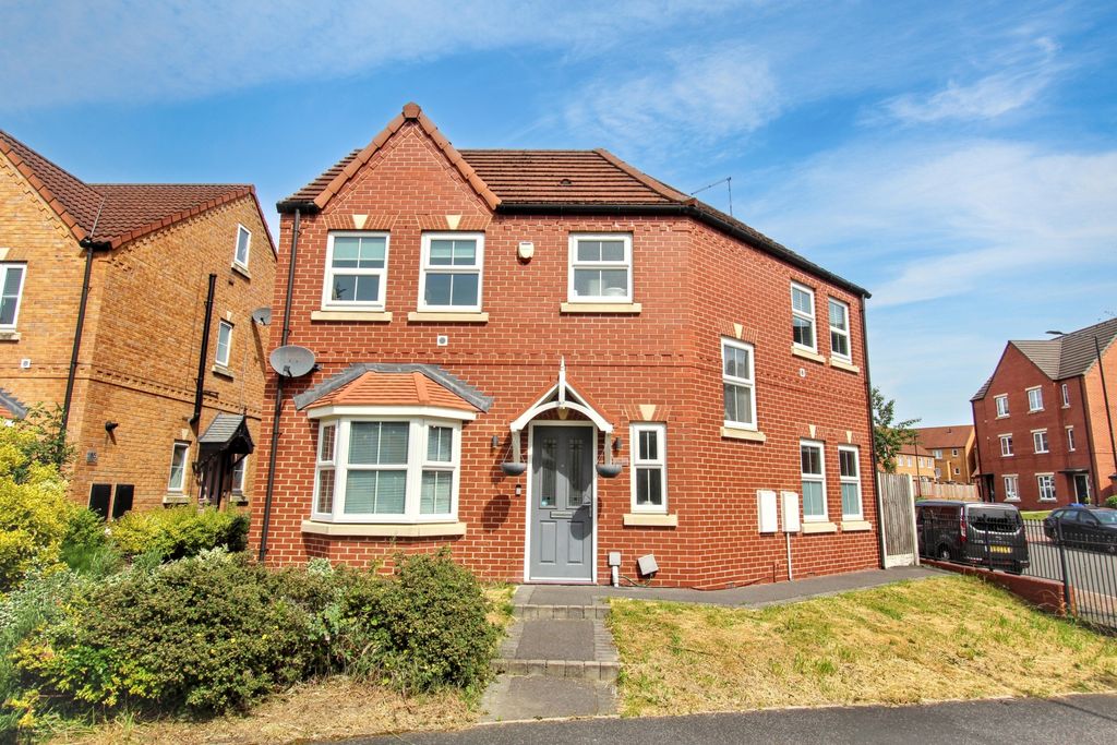 Property photo 1 of 14 Front View