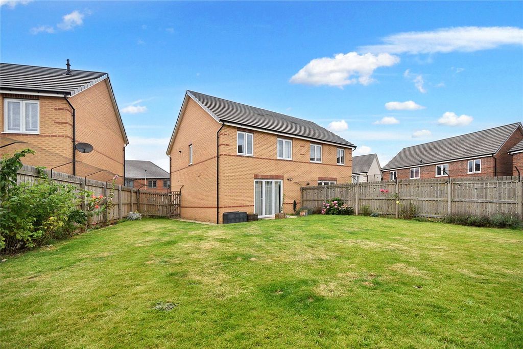 Property photo 2 of 18 Picture No. 17