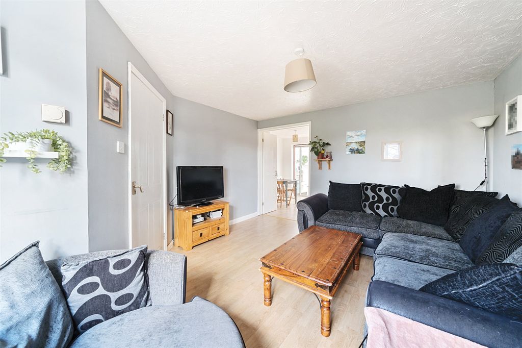 Property photo 2 of 18 Picture No. 03