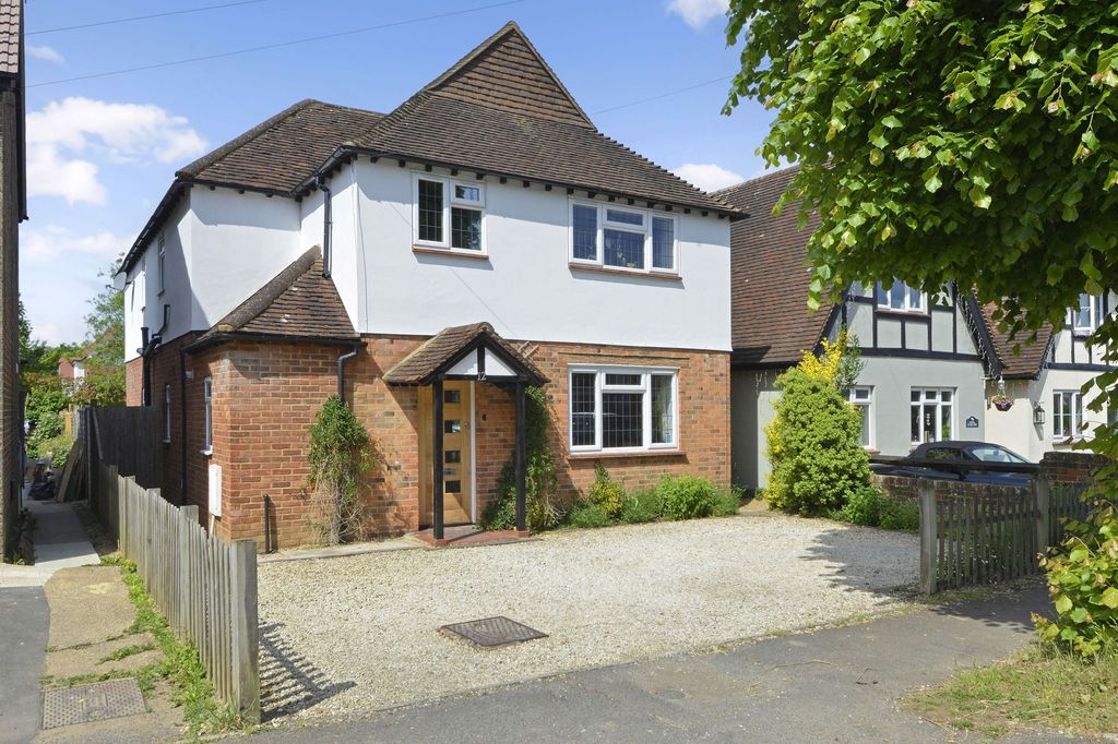 Property photo 1 of 25 Photo 17