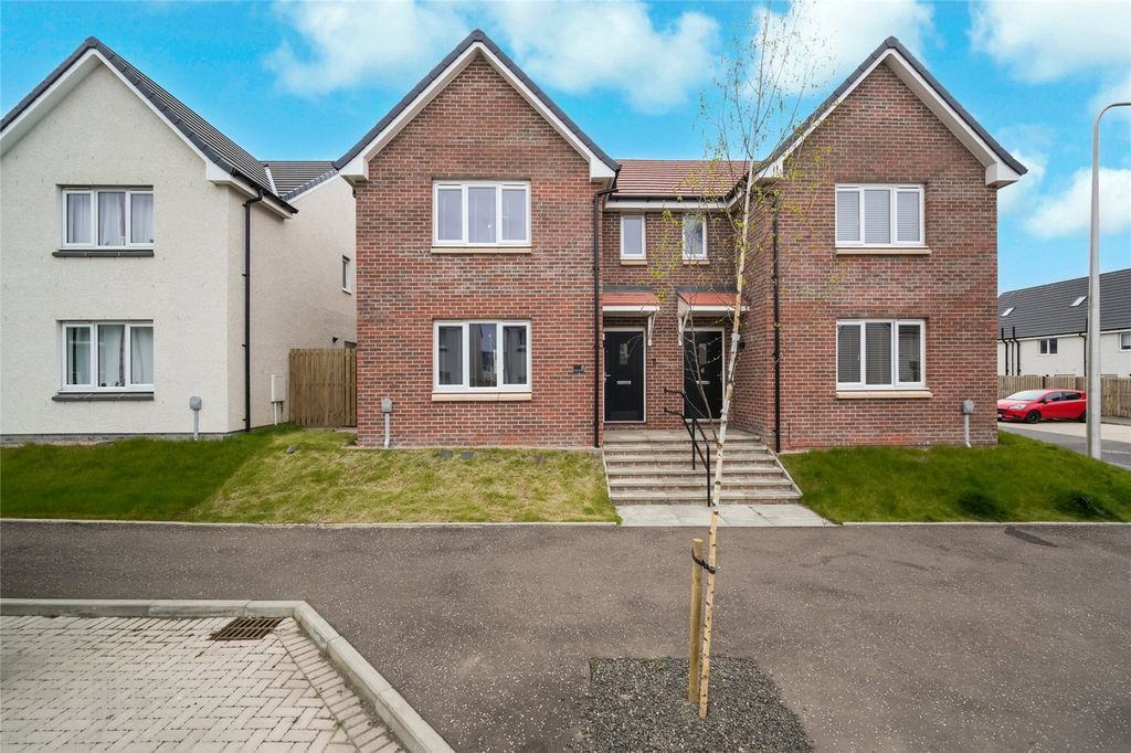 Property photo 1 of 21 Picture No. 03