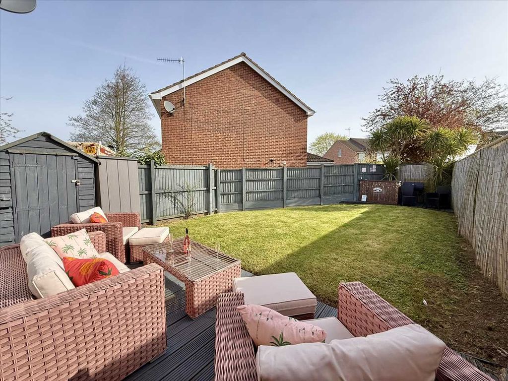 Property photo 3 of 21