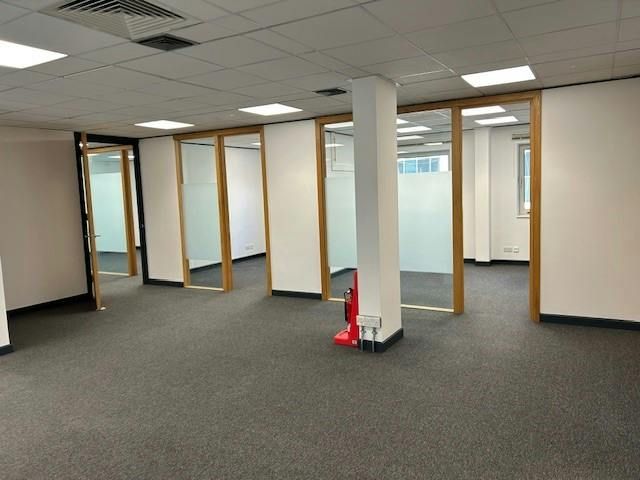 Property photo 3 of 4 Inernal Partitioned Offices.Jpg