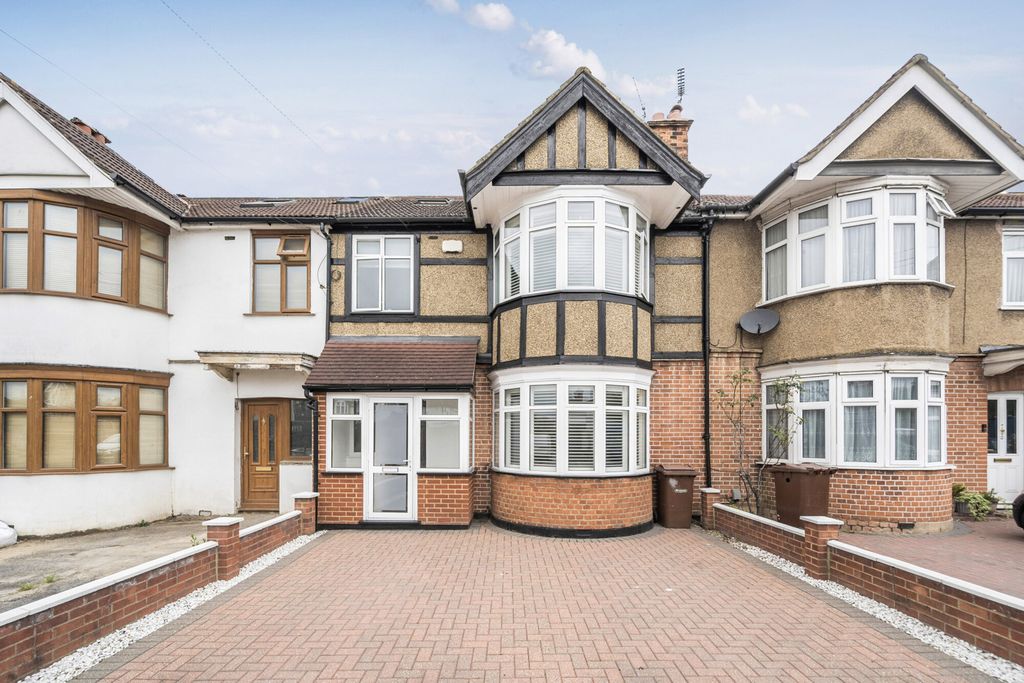 Property photo 1 of 20 1326723-20-68A30A...