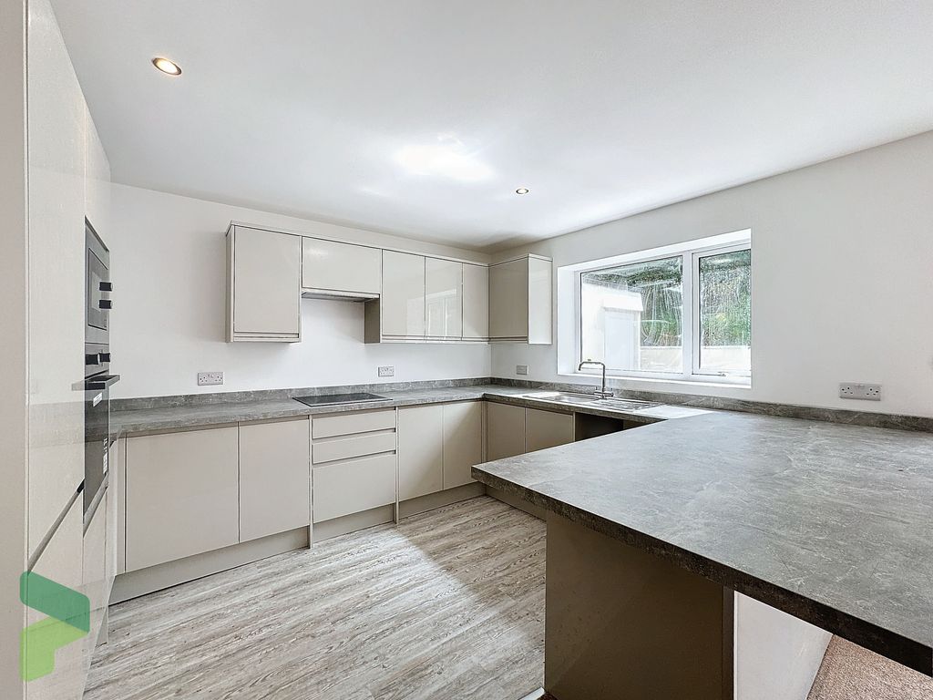 Property photo 3 of 33 Kentmere20