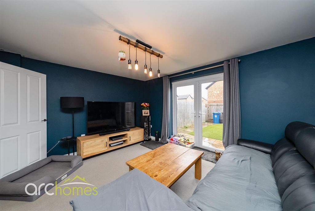 Property photo 2 of 22 Stothert-17.Jpg