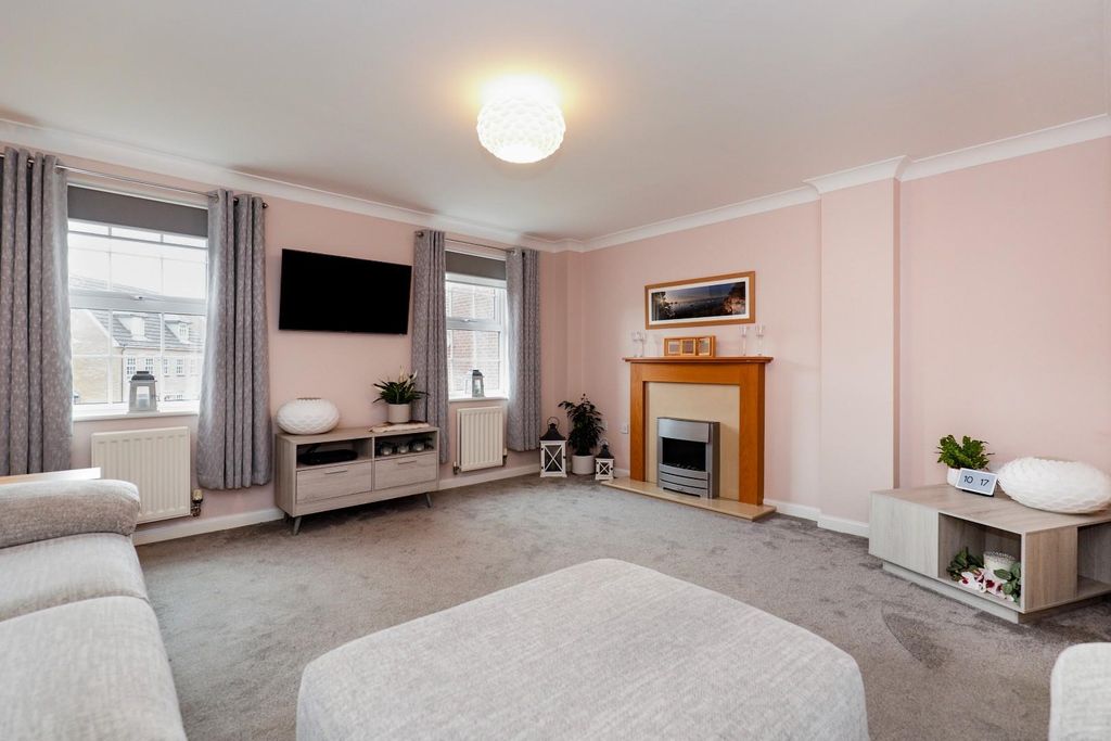 Property photo 3 of 15 _Q0A5041.Jpg