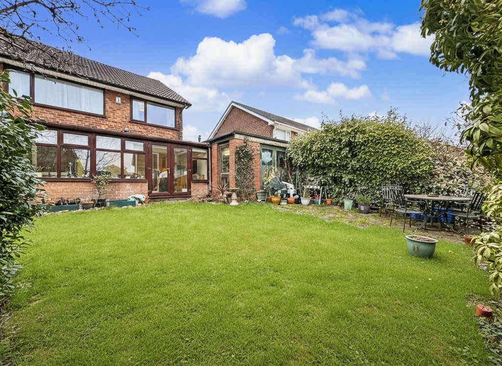 Property photo 2 of 30