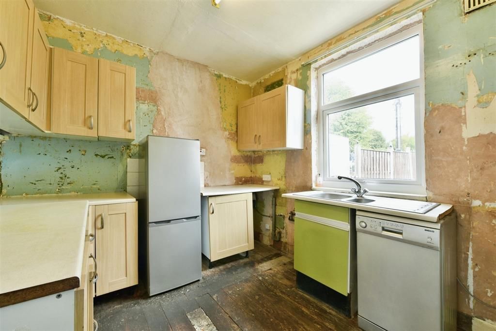 Property photo 3 of 13