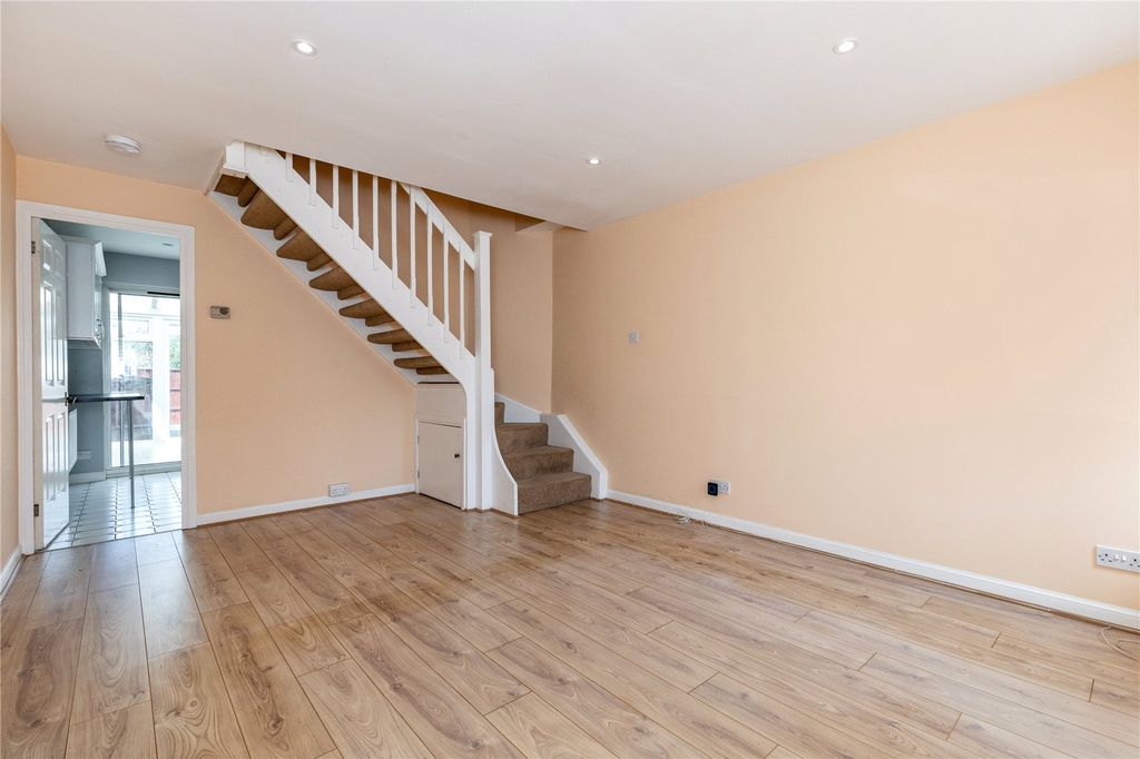 Property photo 2 of 11 Picture No. 05