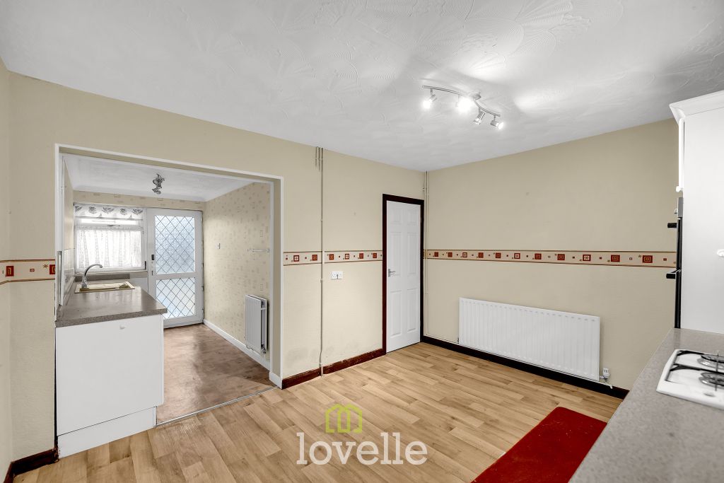 Property photo 3 of 22