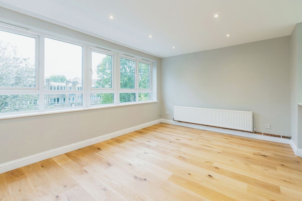 Property photo 2 of 9 2