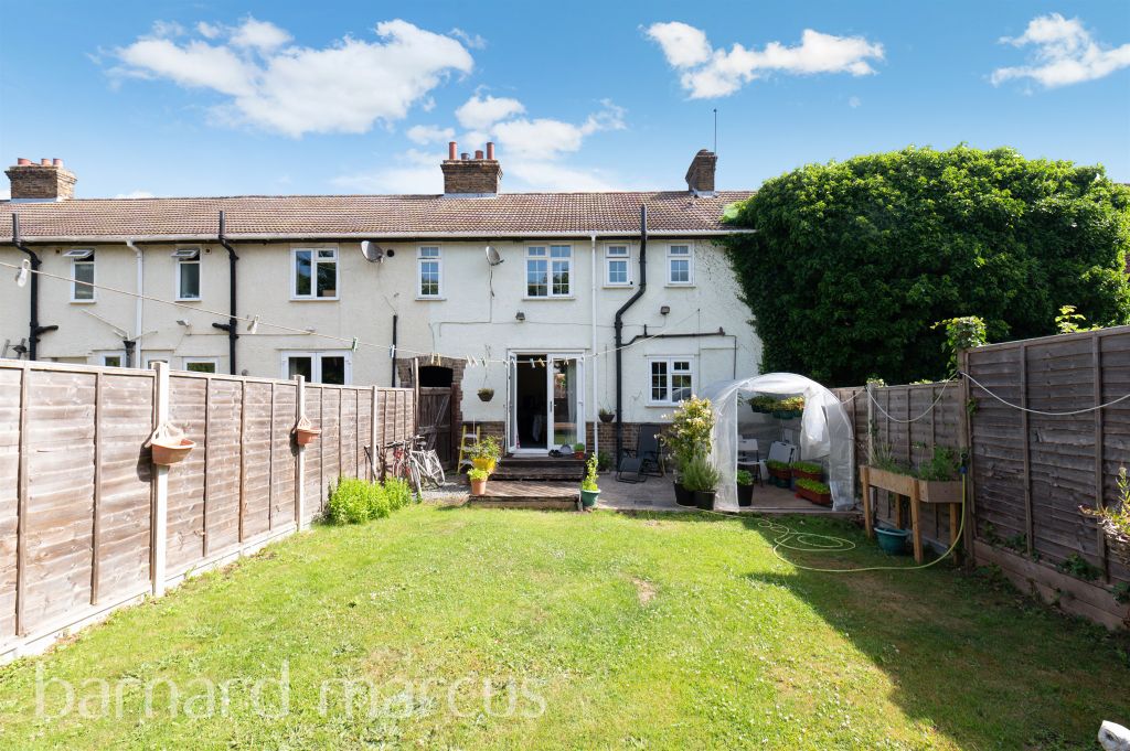 Property photo 3 of 12