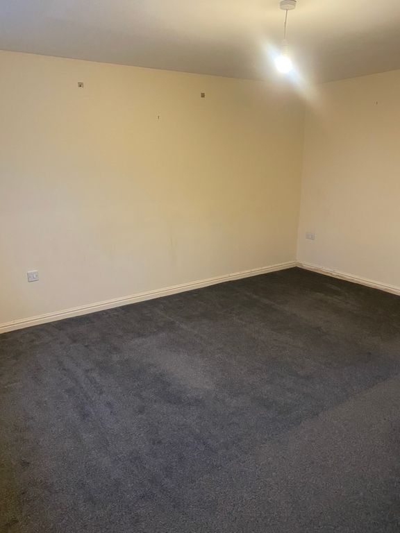 Property photo 2 of 20 Property