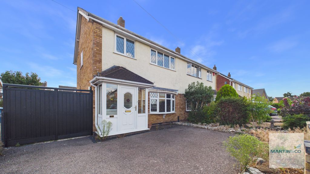 Property photo 1 of 11 Cam03663G0-Pr0296-Still023