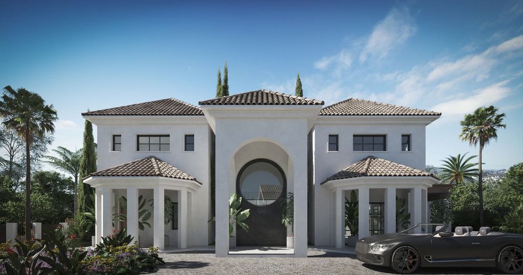 Property photo 1 of 14 Villa, Nueva Andalucía