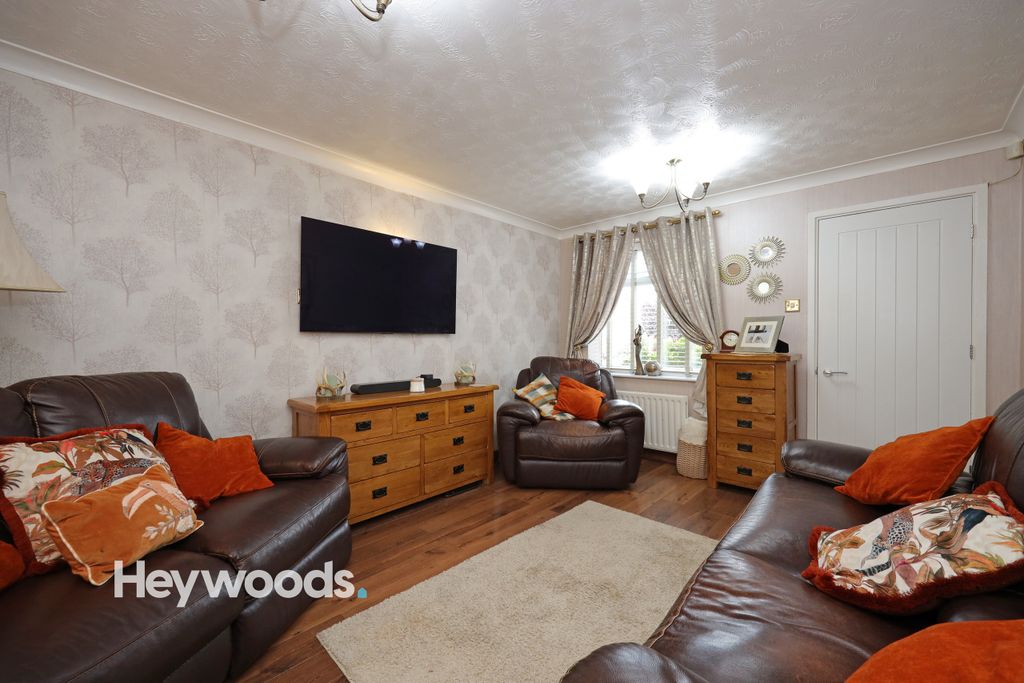 Property photo 3 of 25 0F1A0901