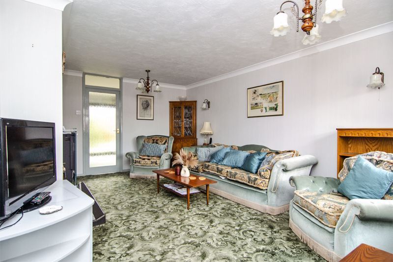 Property photo 2 of 20 Photo 3