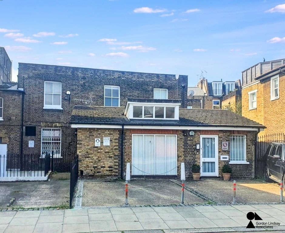 Property photo 1 of 7