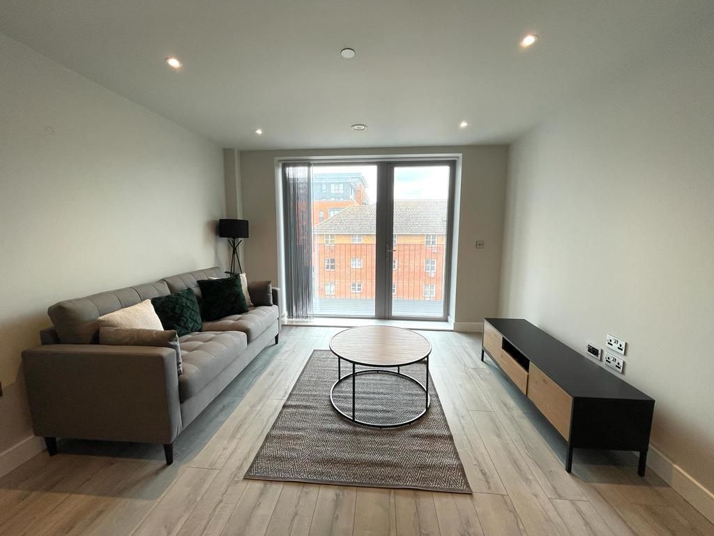Property photo 3 of 17 Living Room Pic 4.Jpg