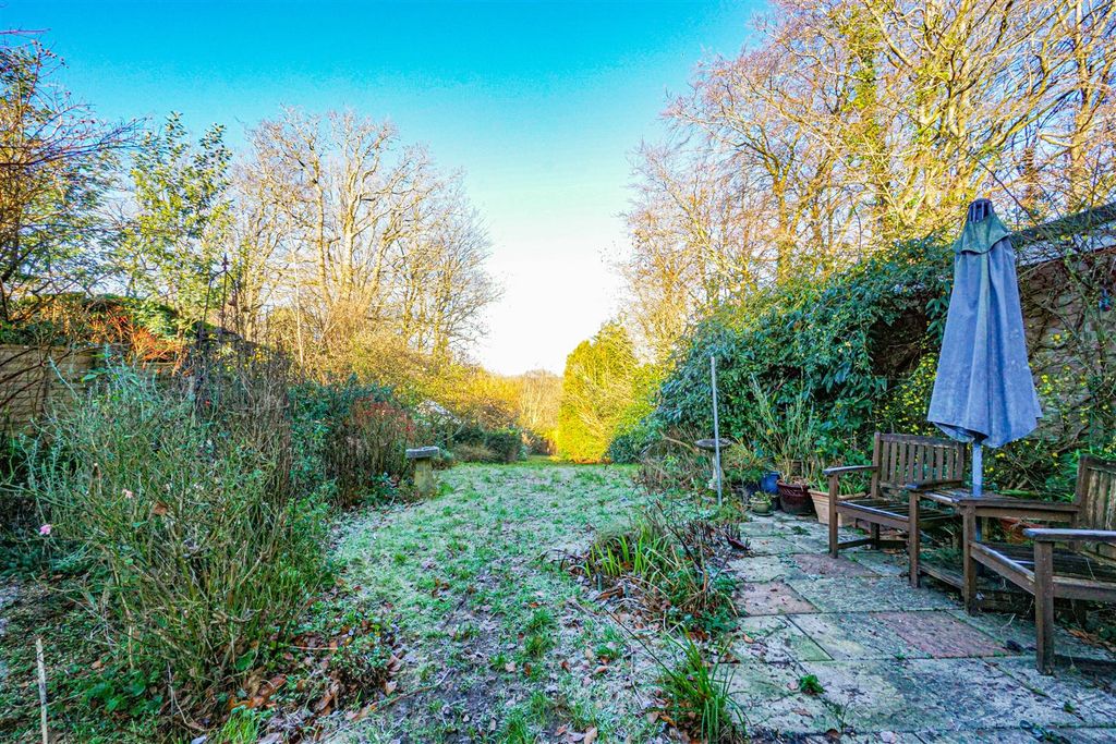 Property photo 2 of 27 Dsc04404.Jpg