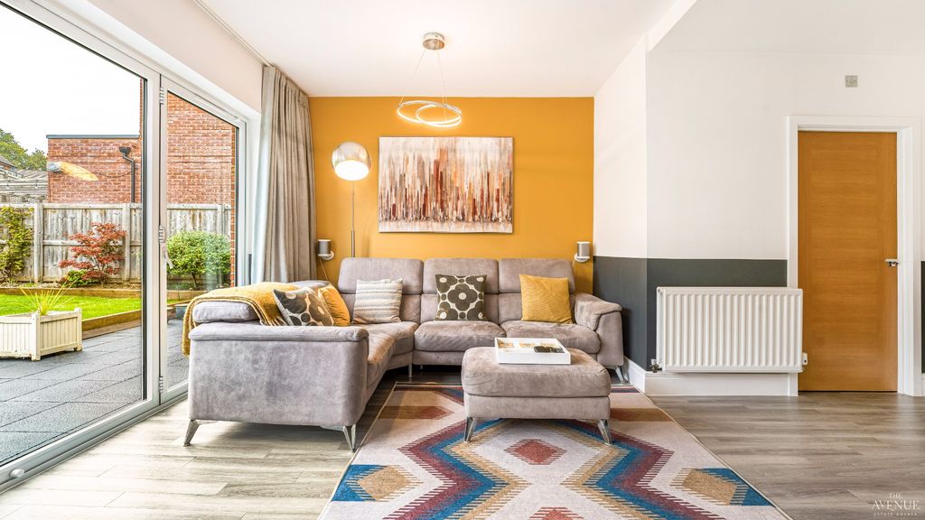 Property photo 3 of 27 4525934