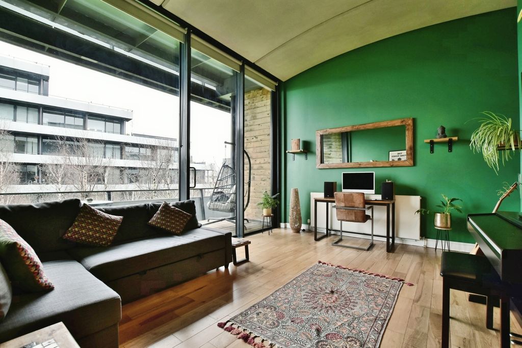 Property photo 1 of 27 Pbox-Img.Jpg