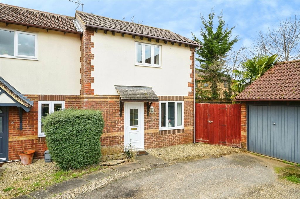 Property photo 1 of 22 Picture No. 23