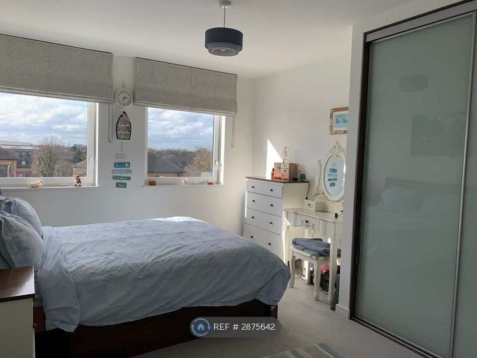 Property photo 3 of 8 Master Bedroom With Ensuite