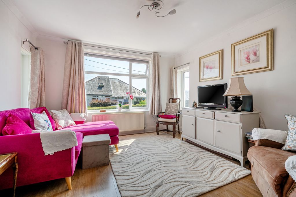 Property photo 3 of 22 3 - 11-6A634Be7189Ae-...