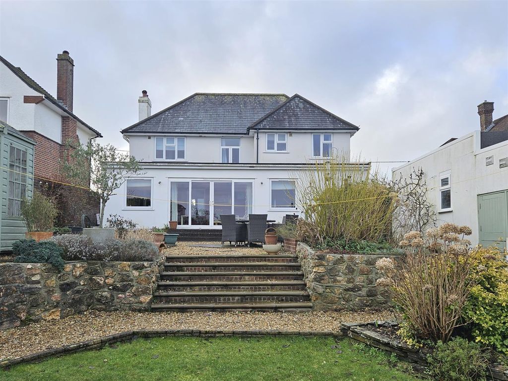 Property photo 2 of 18 20260123_102312.Jpg