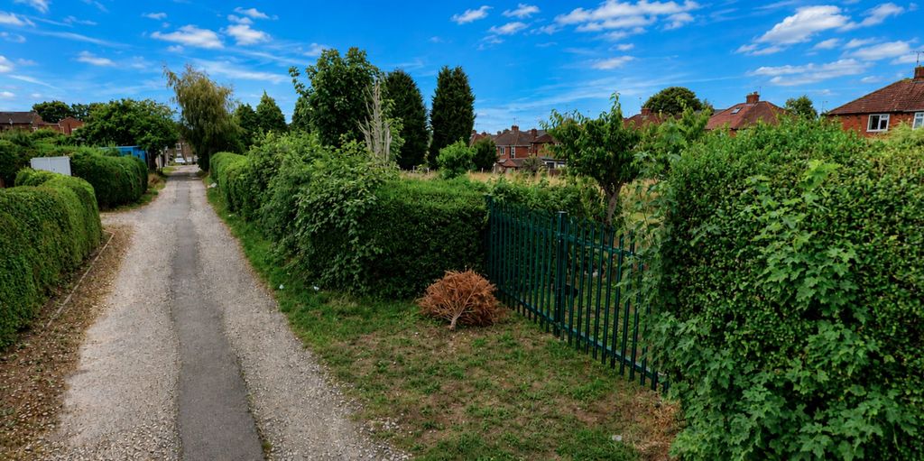 Property photo 1 of 8 Site Entrance