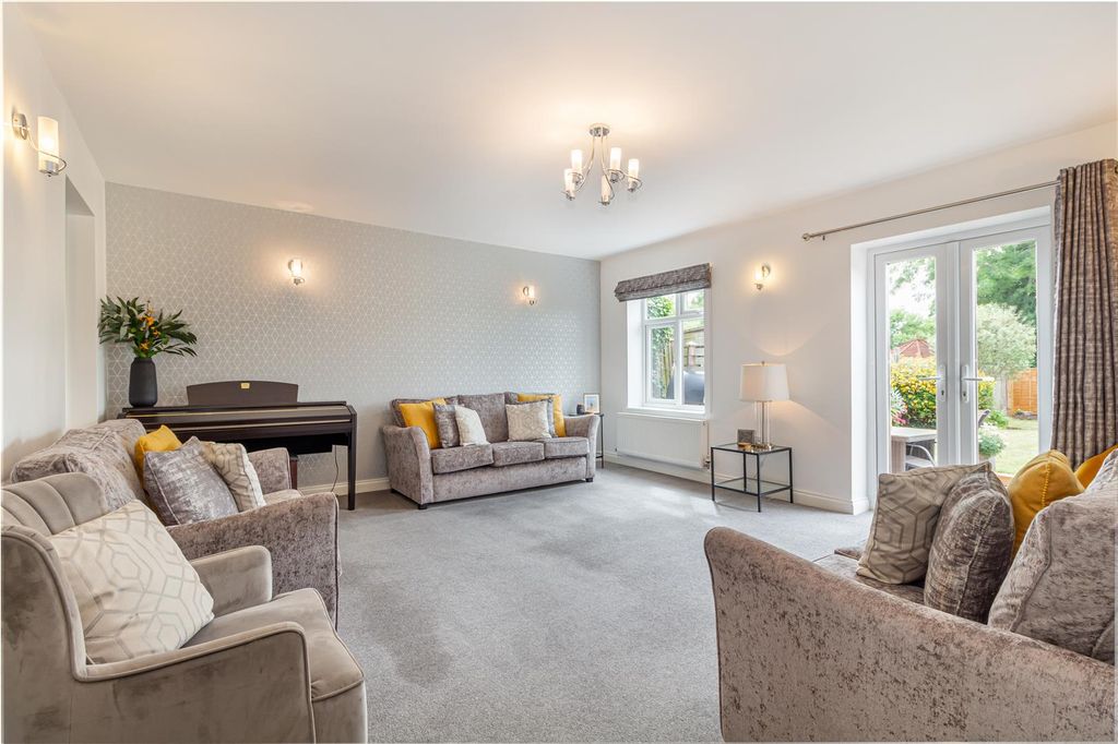 Property photo 3 of 40 Living-Room-1.Jpg