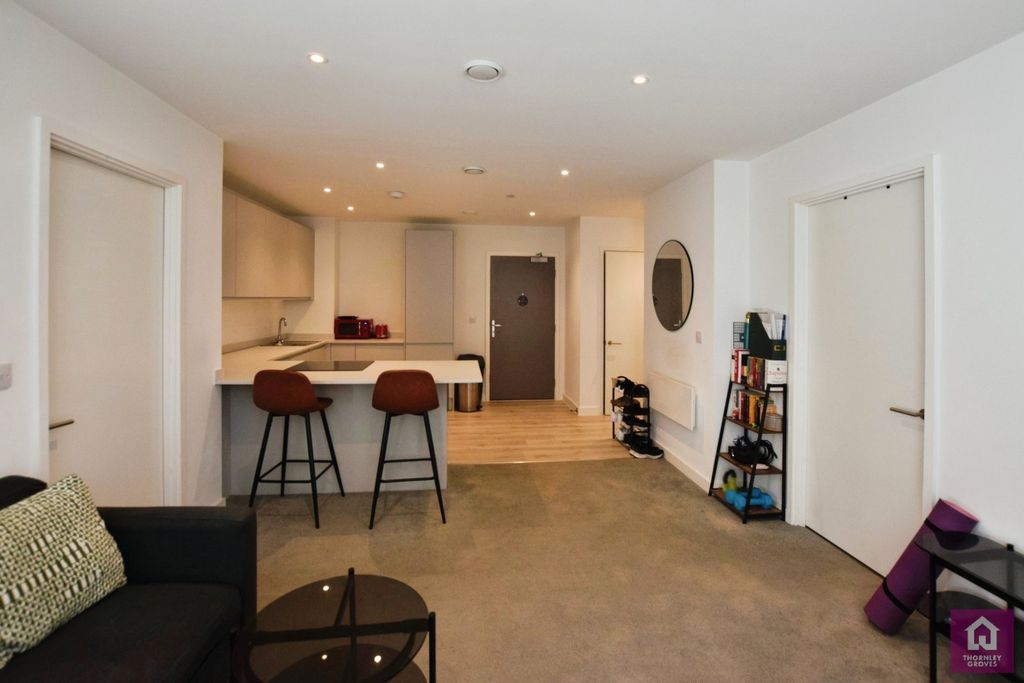 Property photo 3 of 18 Picture No. 13